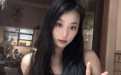 美女图片脱空一点不露app